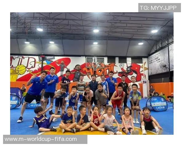 打篮球如何有效提升身体素质与综合能力的训练方法解析 打篮球如何有效提升身体素质与综合能力的训练方法解析